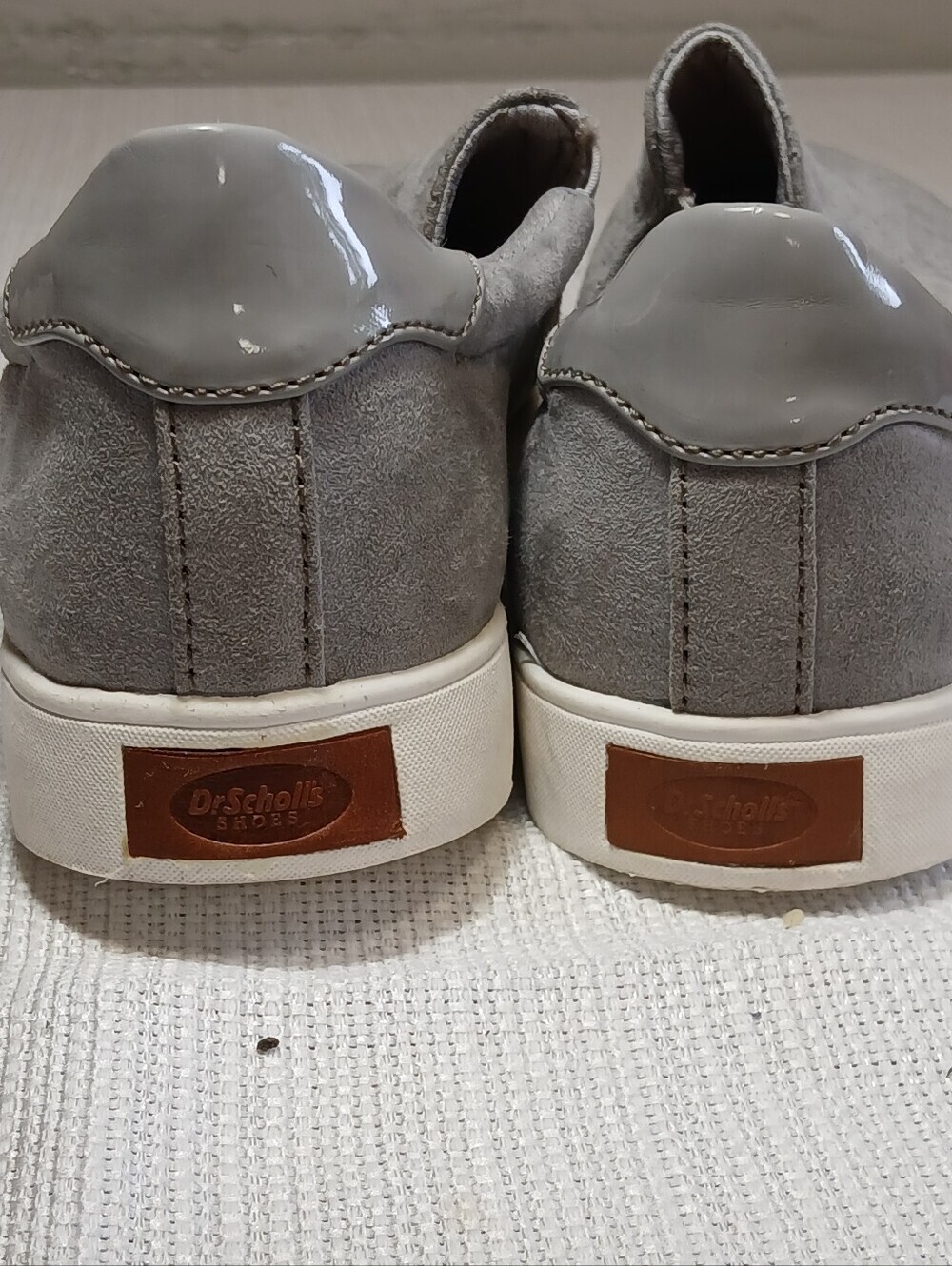 Casual Slip-On Suede Sneakers in Light Gray - Picture 3 of 5